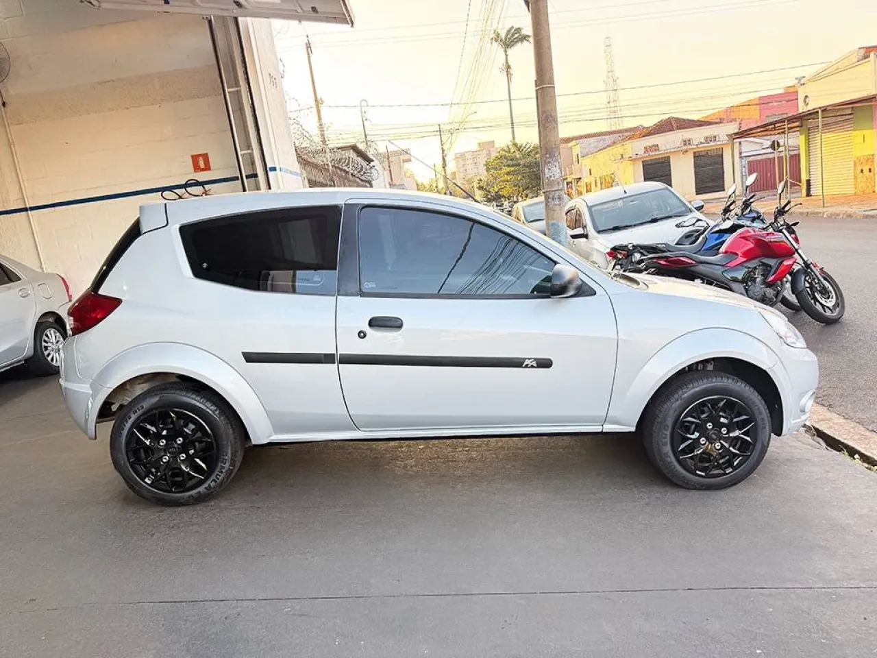 FORD KA 1.0 MPI 8V