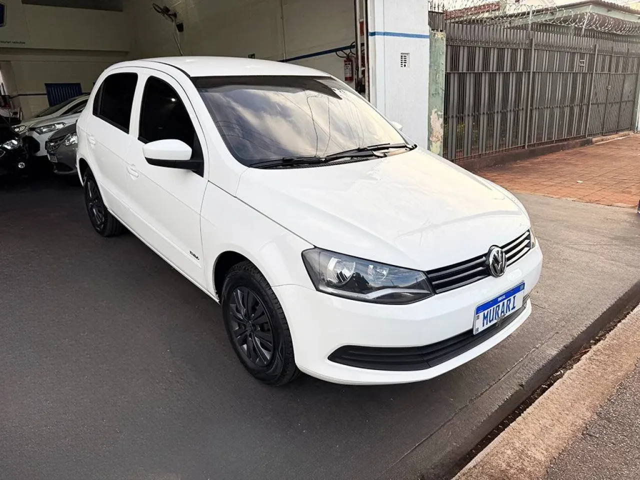 VOLKSWAGEN Gol 1.0 MI 8V