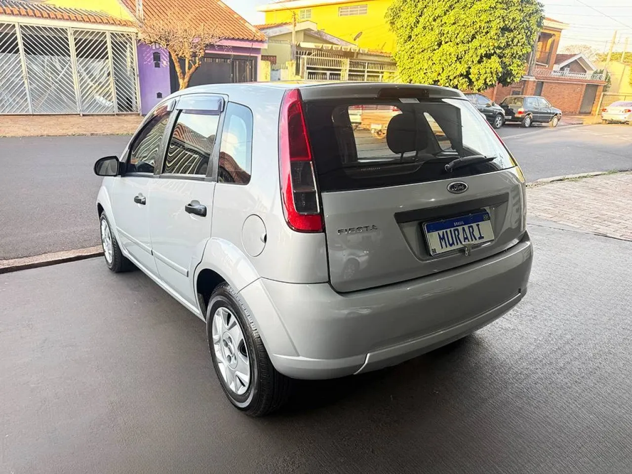 FORD FIESTA 1.0 MPI HATCH 8V