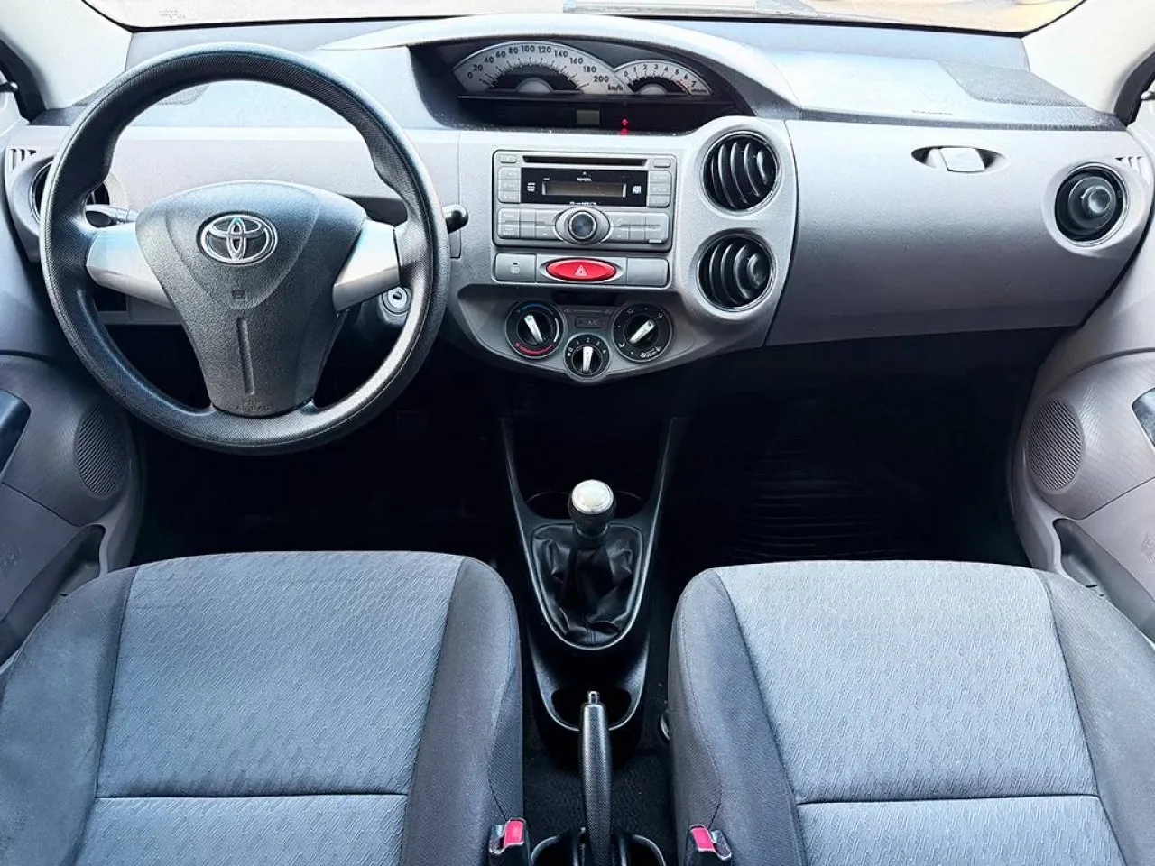 TOYOTA ETIOS 1.5 XLS SEDAN 16V