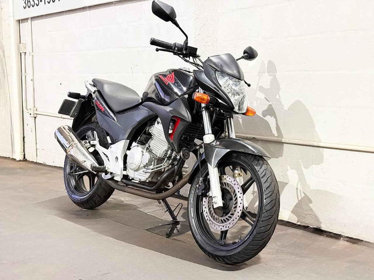 HONDA CB 300R