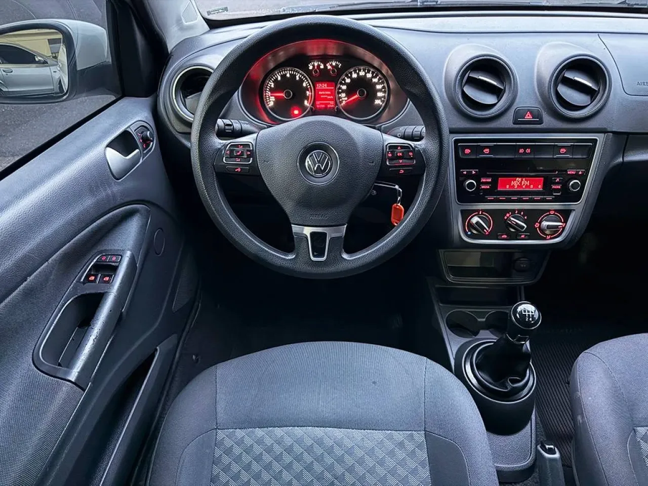 VOLKSWAGEN Voyage 1.0 MI COMFORTLINE 8V