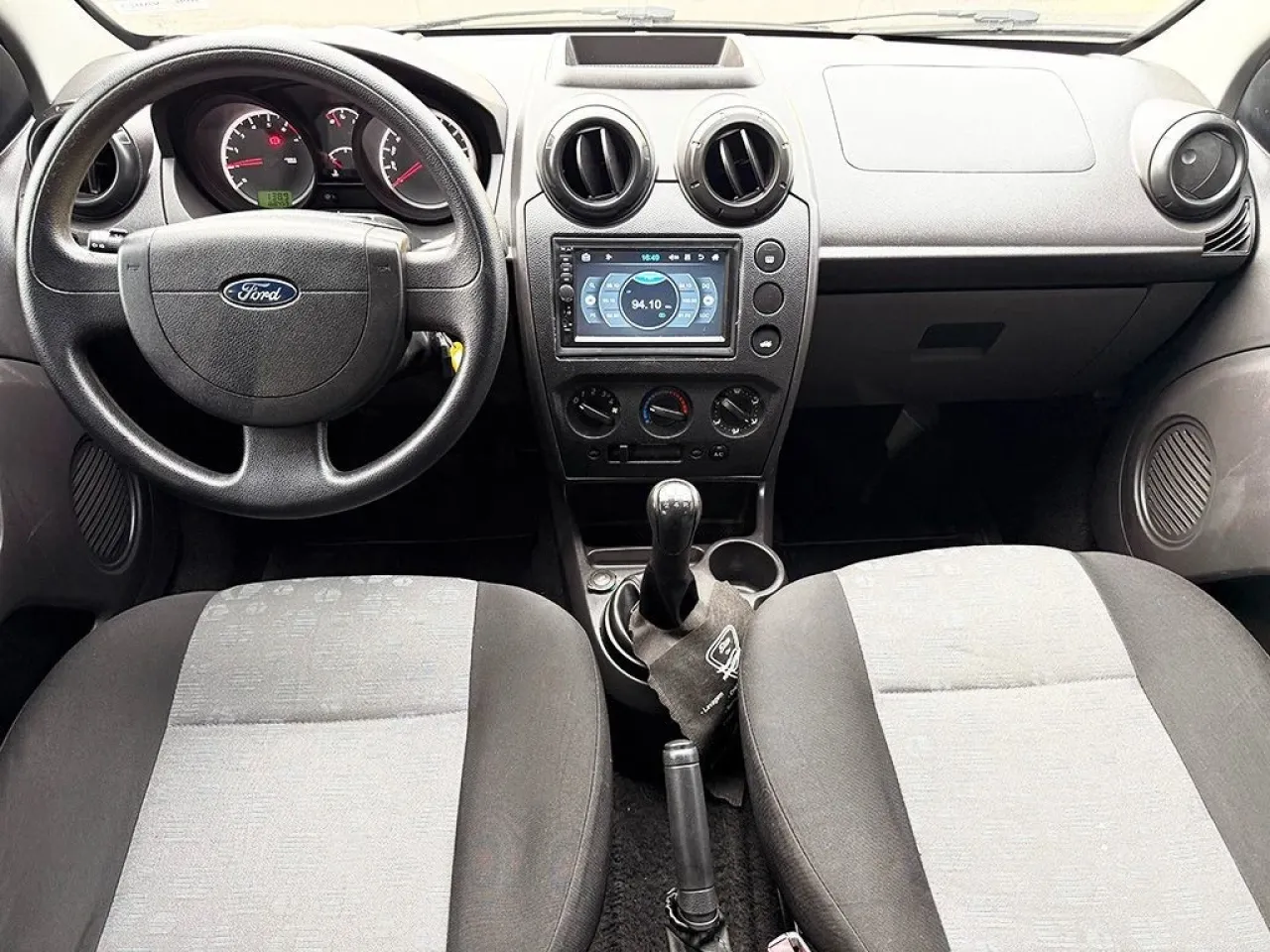 FORD FIESTA 1.0 ROCAM HATCH 8V