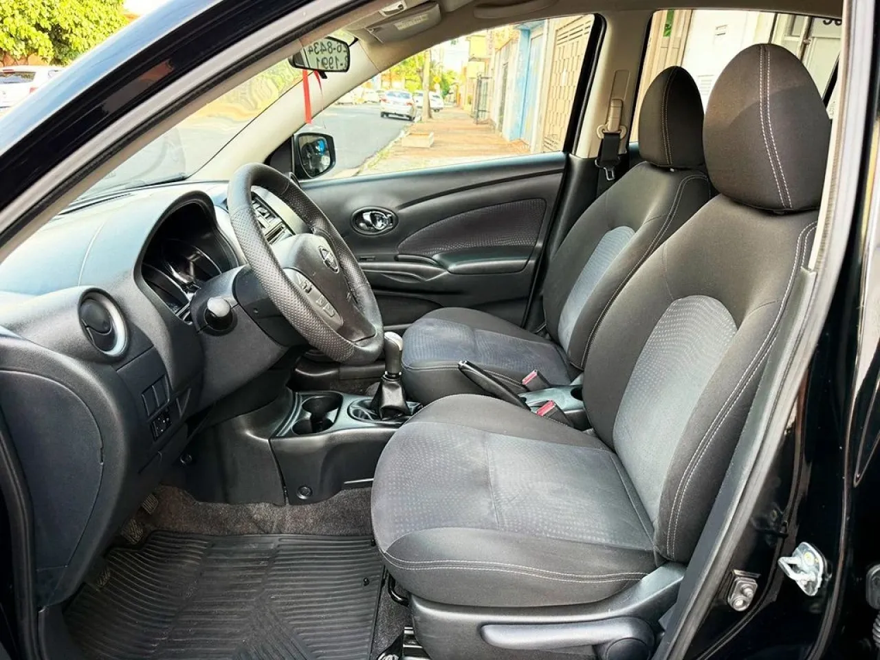 NISSAN VERSA 1.6 16V SL