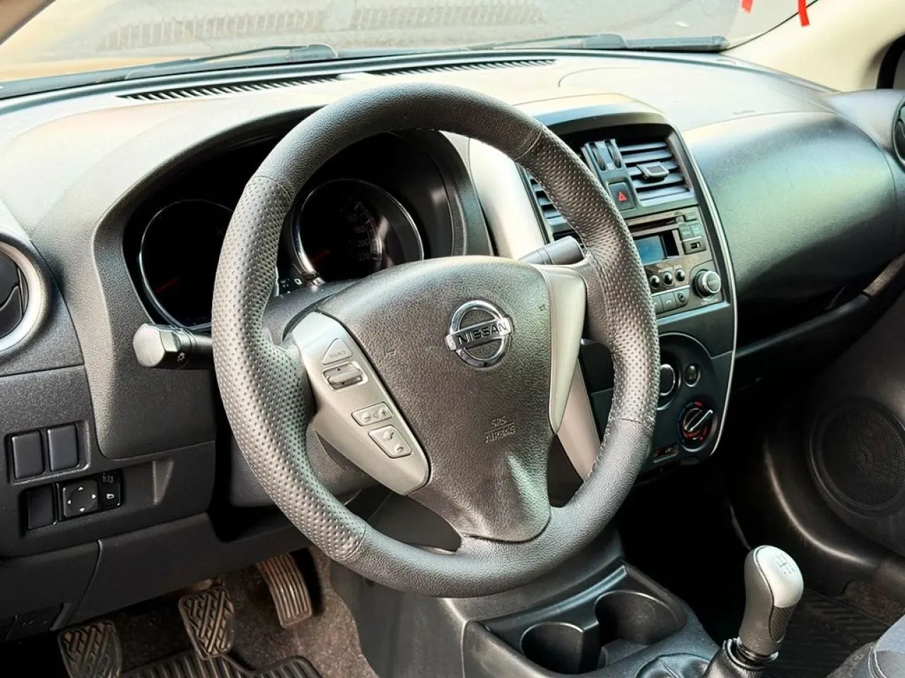 NISSAN VERSA 1.6 16V SL
