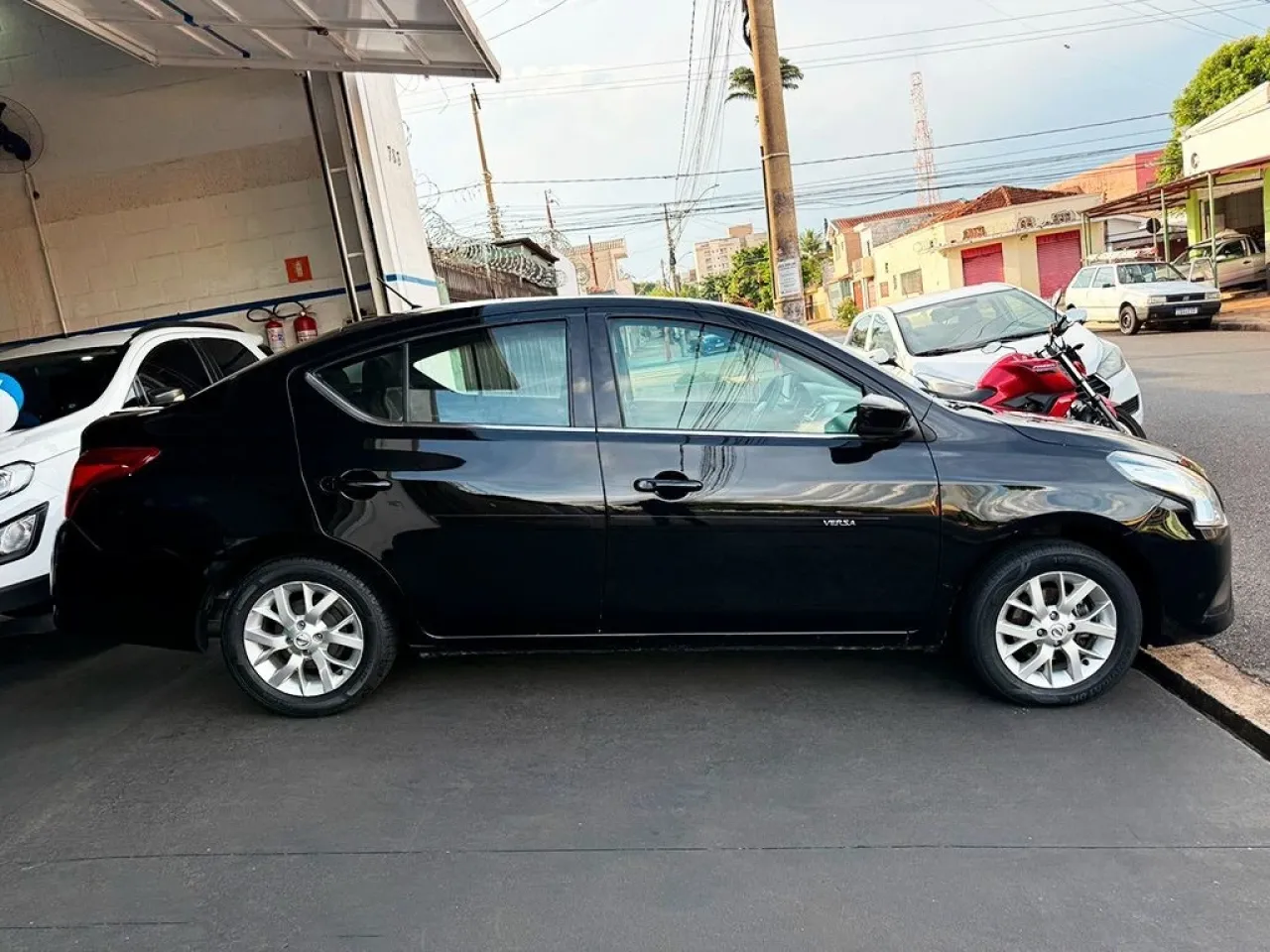 NISSAN VERSA 1.6 16V SL