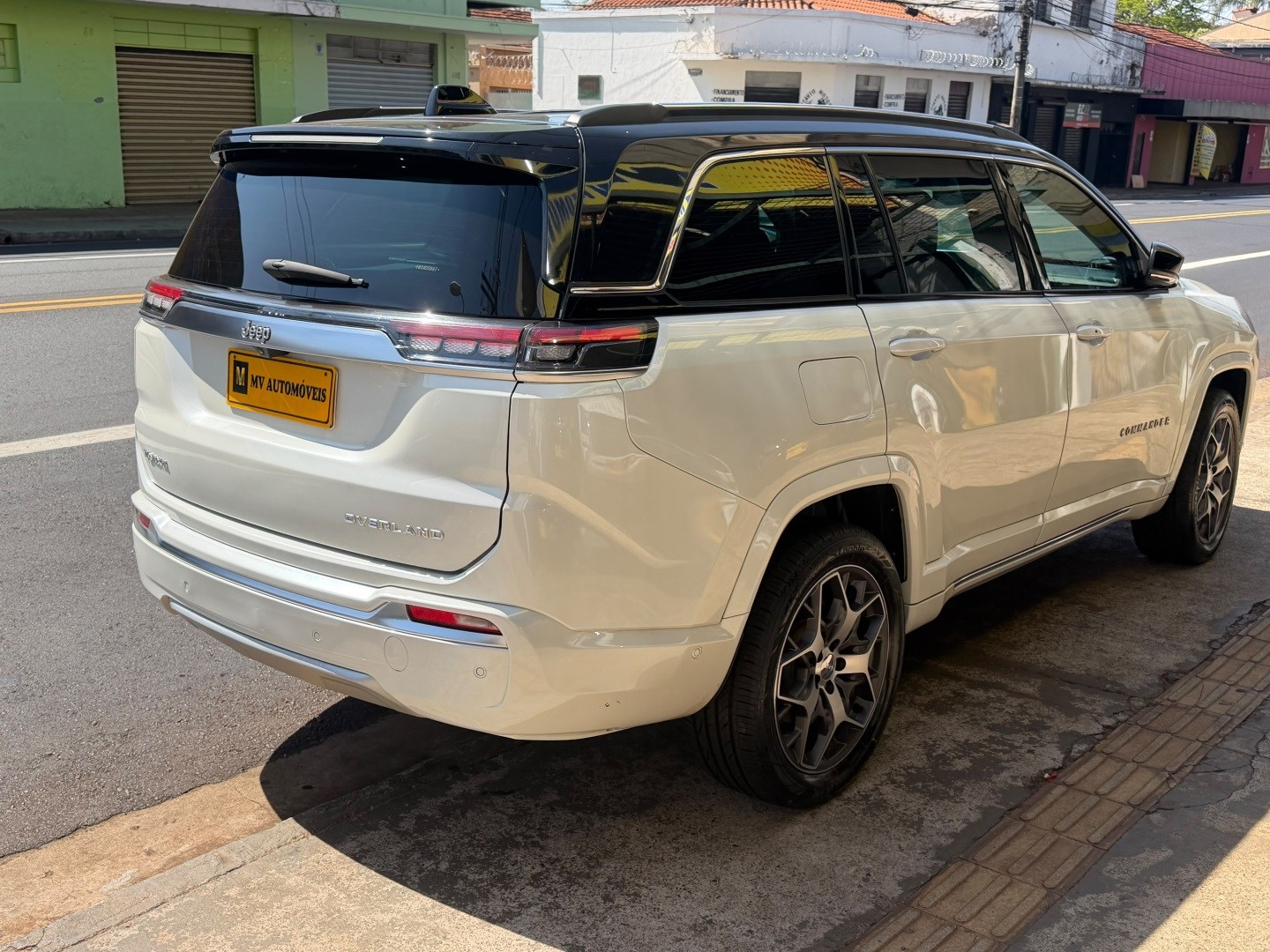 JEEP COMMANDER2.0 TD380 TURBO DIESEL OVERLAND AT9 2022