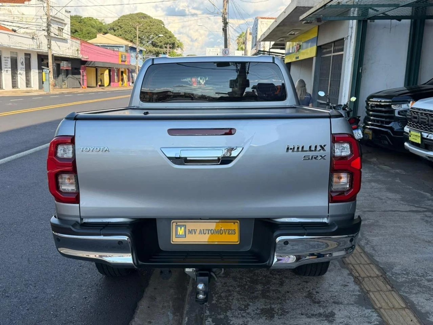 TOYOTA HILUX2.8 D-4D TURBO DIESEL CD SRX LIMITED 4X4 AUTOMÁTICO 2023