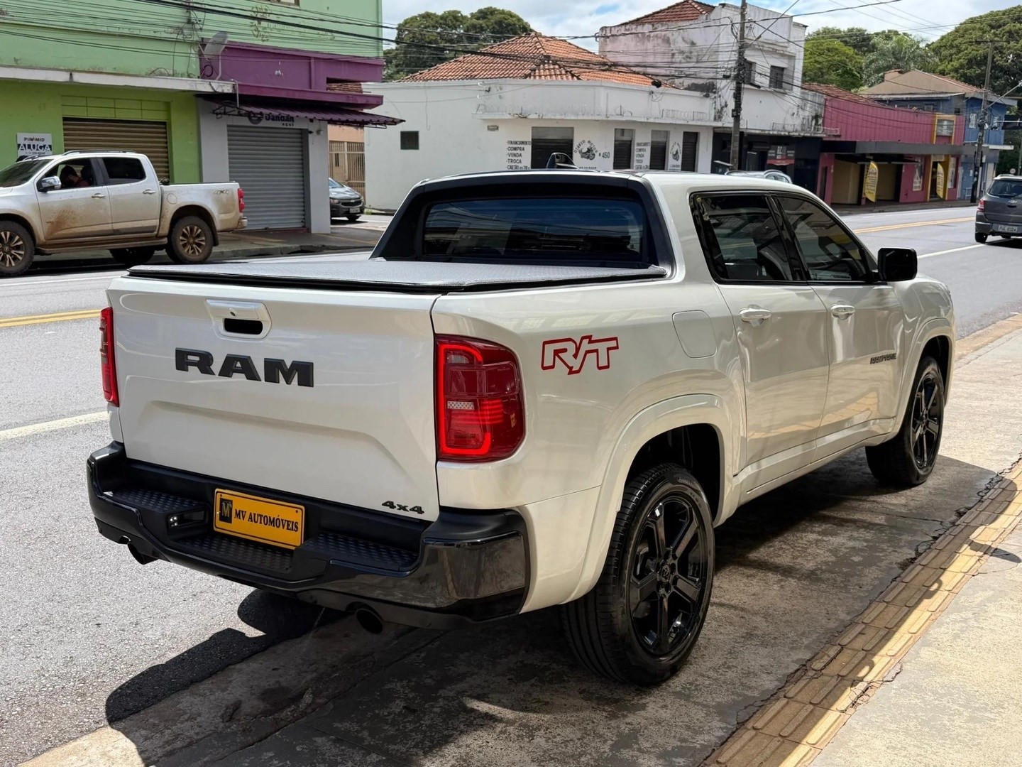 RAM RAMPAGE2.0 HURRICANE 4 TURBO GASOLINA R/T 4X4 AUTOMÁTICO 2024