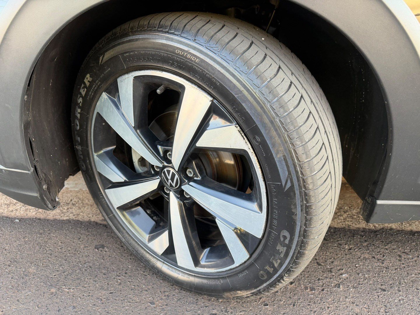 VOLKSWAGEN NIVUS1.0 200 TSI TOTAL FLEX HIGHLINE AUTOMÁTICO 2024