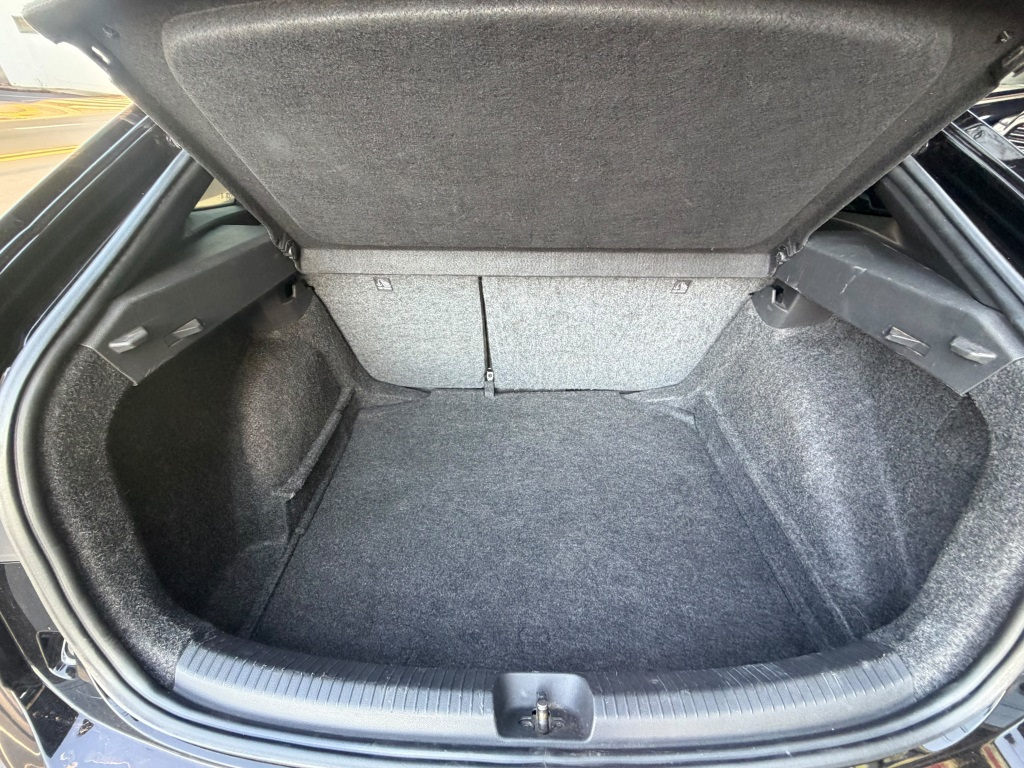 VOLKSWAGEN NIVUS1.0 200 TSI TOTAL FLEX HIGHLINE AUTOMÁTICO 2024