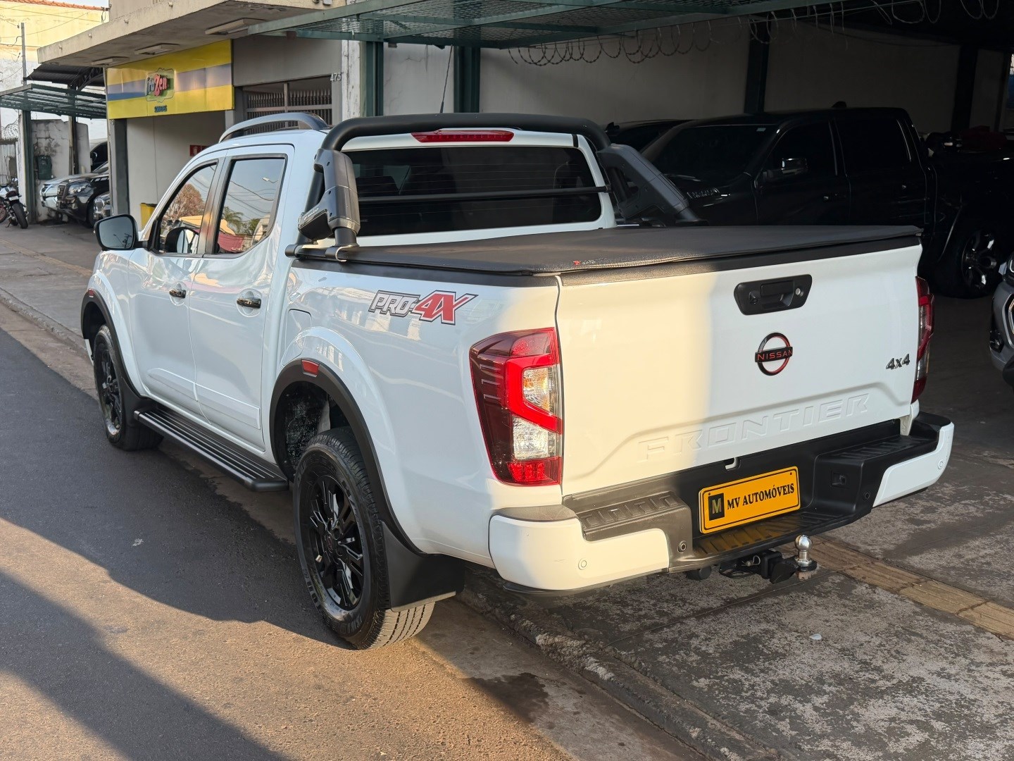 NISSAN FRONTIER2.3 16V TURBO DIESEL PRO4X CD 4X4 AUTOMÁTICO 2024