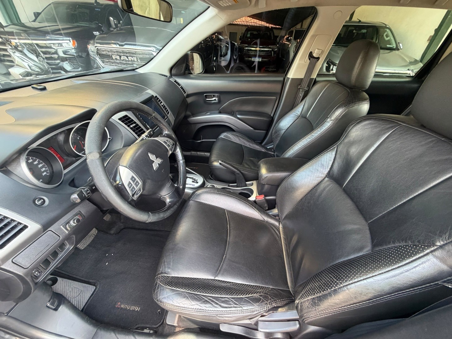 MITSUBISHI OUTLANDER2.4 4X4 16V GASOLINA 4P AUTOMÁTICO 2010