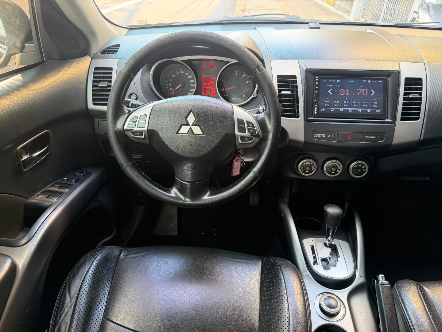 MITSUBISHI OUTLANDER2.4 4X4 16V GASOLINA 4P AUTOMÁTICO 2010