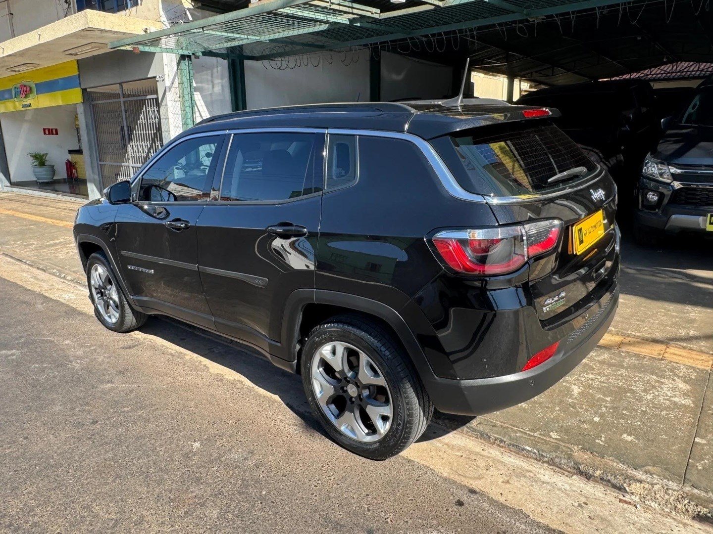 JEEP COMPASS2.0 16V DIESEL LONGITUDE 4X4 AUTOMÁTICO 2019