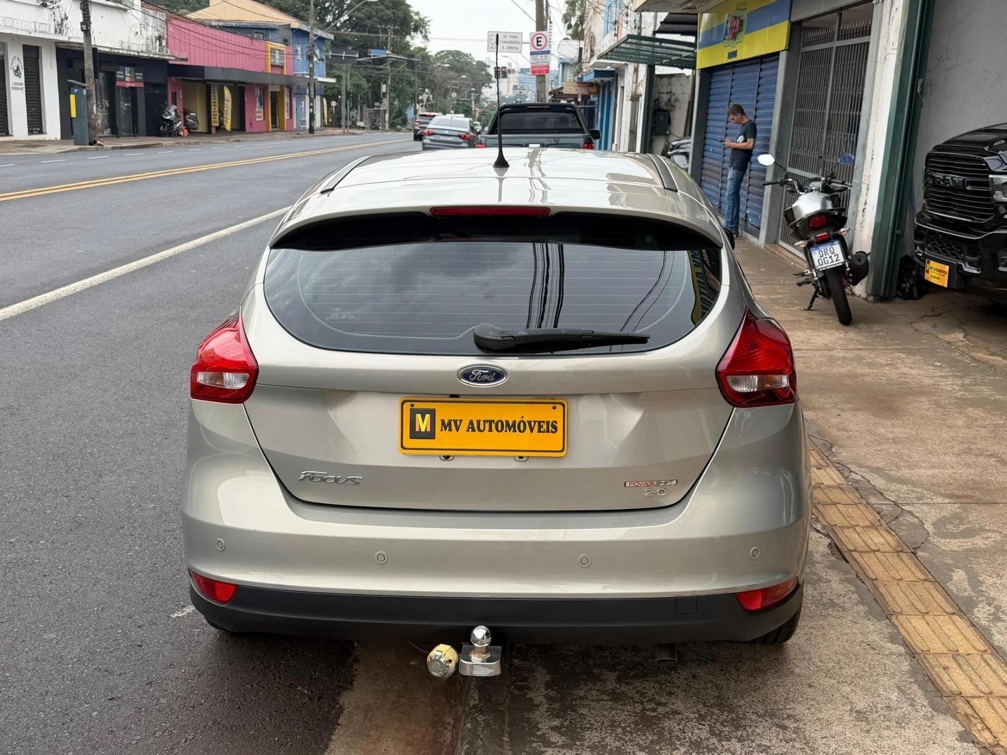 FORD FOCUS2.0 SE 16V FLEX 4P POWERSHIFT 2016