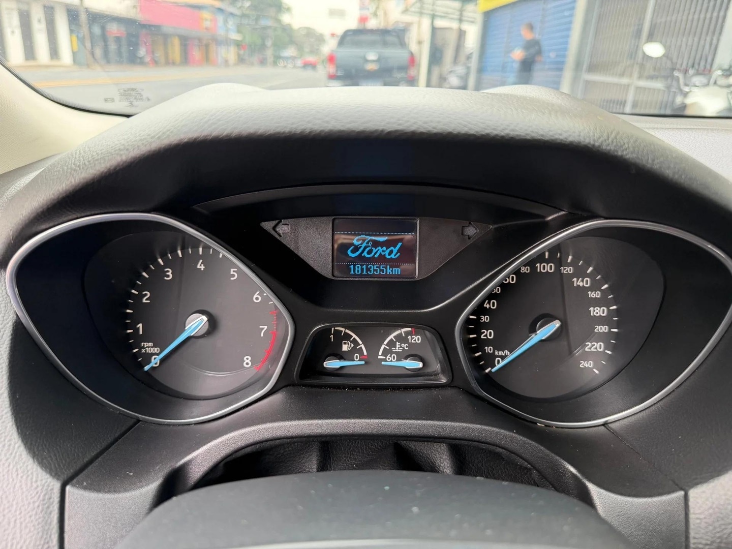 FORD FOCUS2.0 SE 16V FLEX 4P POWERSHIFT 2016
