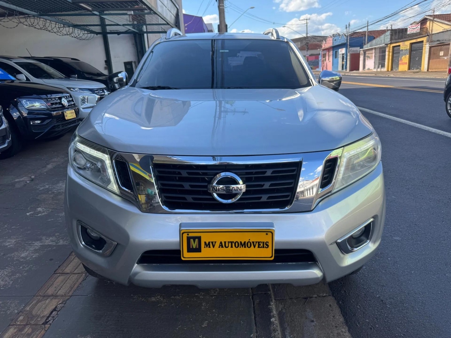 NISSAN FRONTIER2.3 16V TURBO DIESEL LE CD 4X4 AUTOMÁTICO 2020