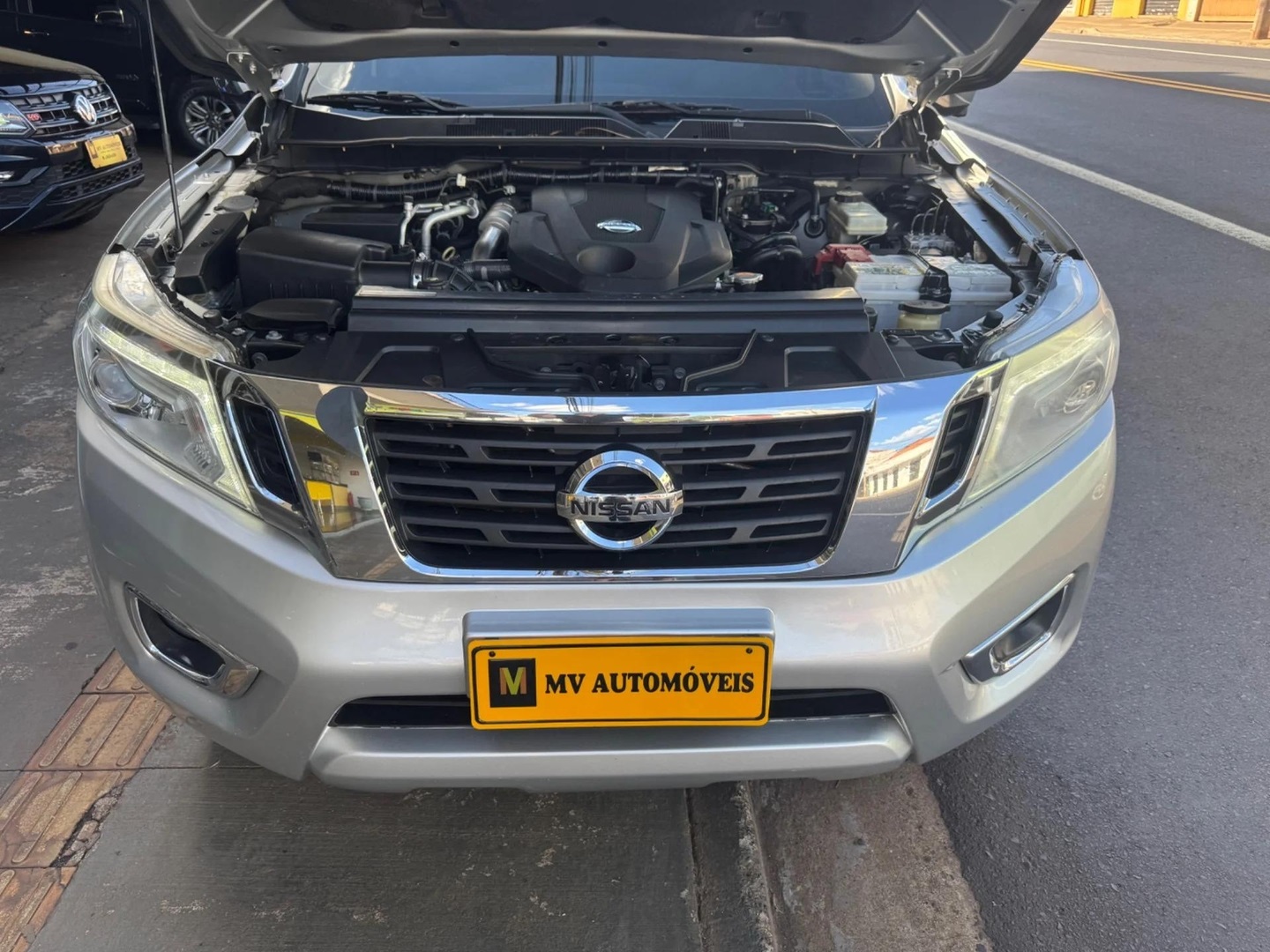 NISSAN FRONTIER2.3 16V TURBO DIESEL LE CD 4X4 AUTOMÁTICO 2020