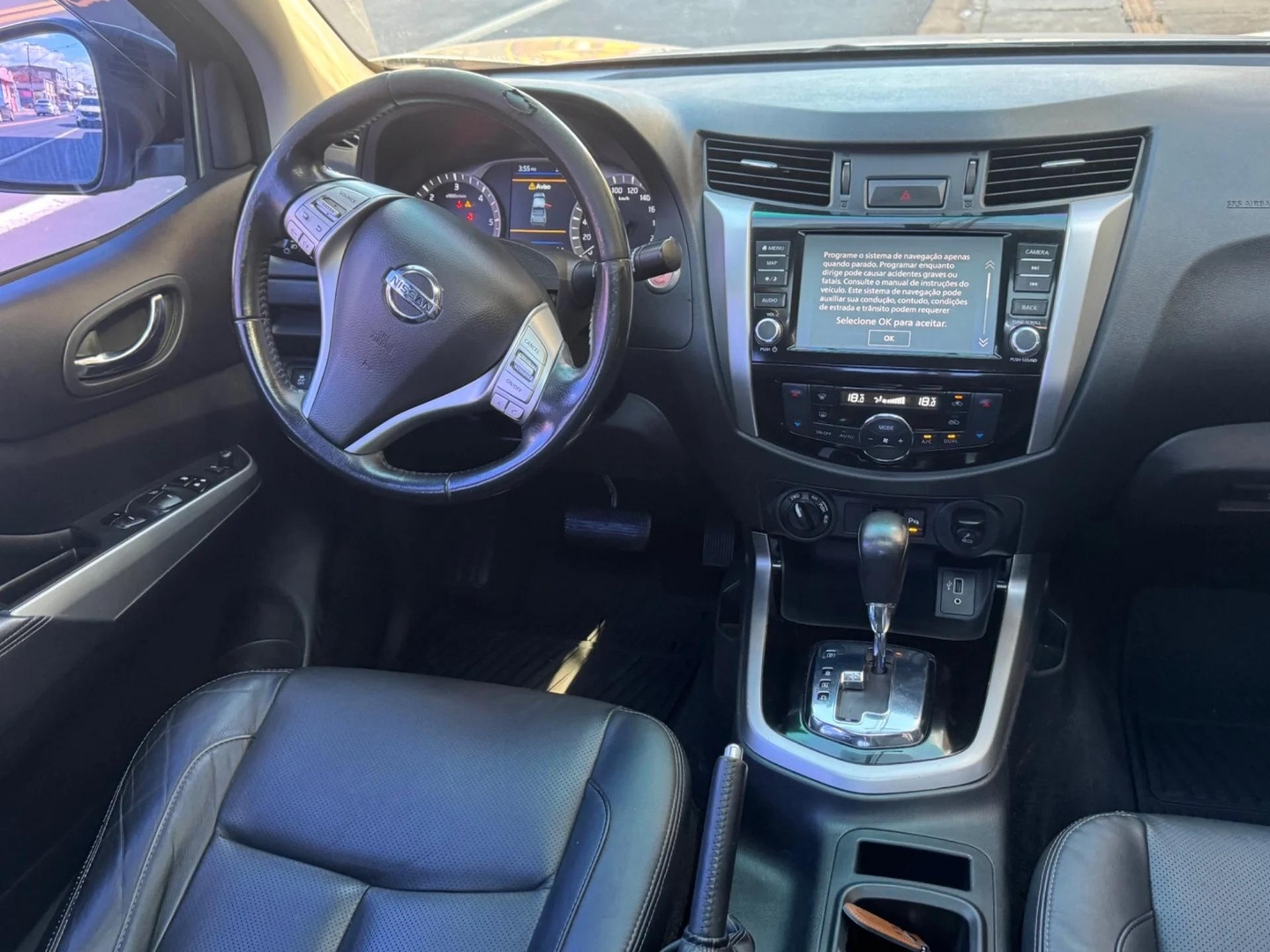 NISSAN FRONTIER2.3 16V TURBO DIESEL LE CD 4X4 AUTOMÁTICO 2020