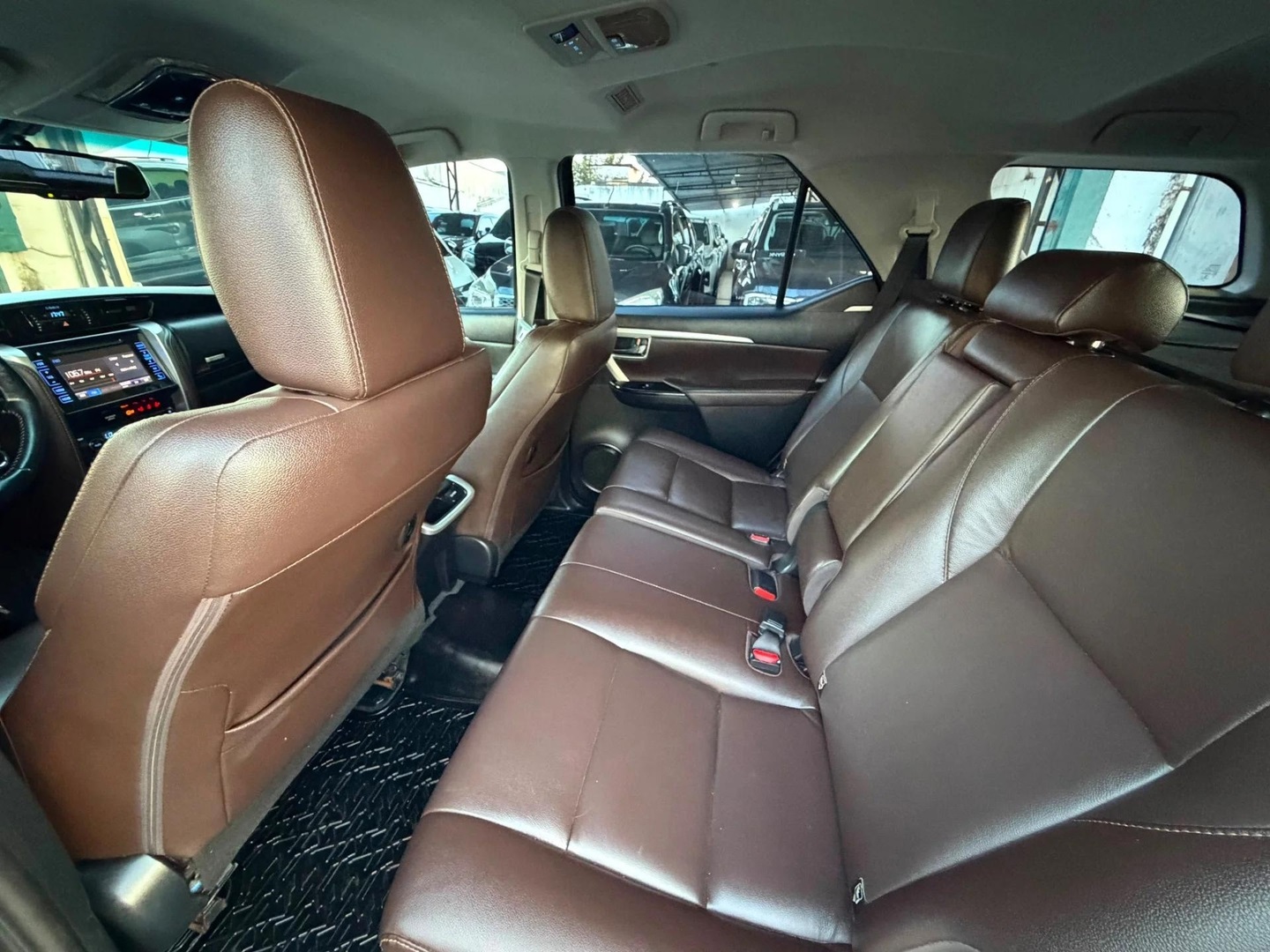 TOYOTA HILUX SW42.8 SRX 4X4 16V TURBO INTERCOOLER DIESEL 4P AUTOMÁTICO 2019