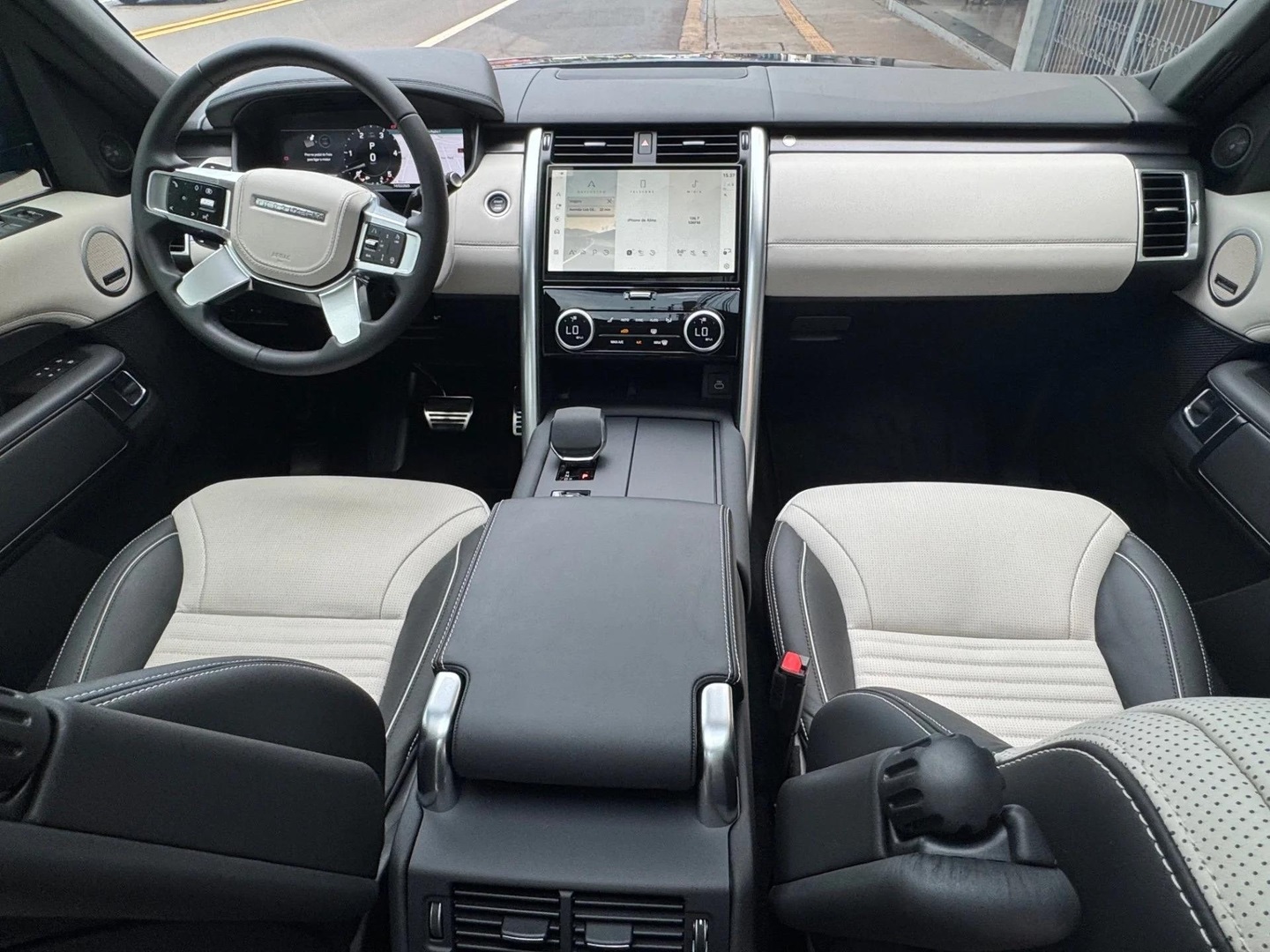 LAND ROVER DISCOVERY3.0 D300 TURBO DIESEL MHEV METROPOLITAN EDITION AUTOMÁTICO 2024