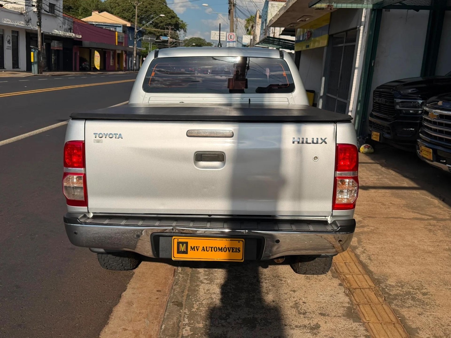 TOYOTA HILUX2.7 SR 4X2 CD 16V FLEX 4P AUTOMÁTICO 2015