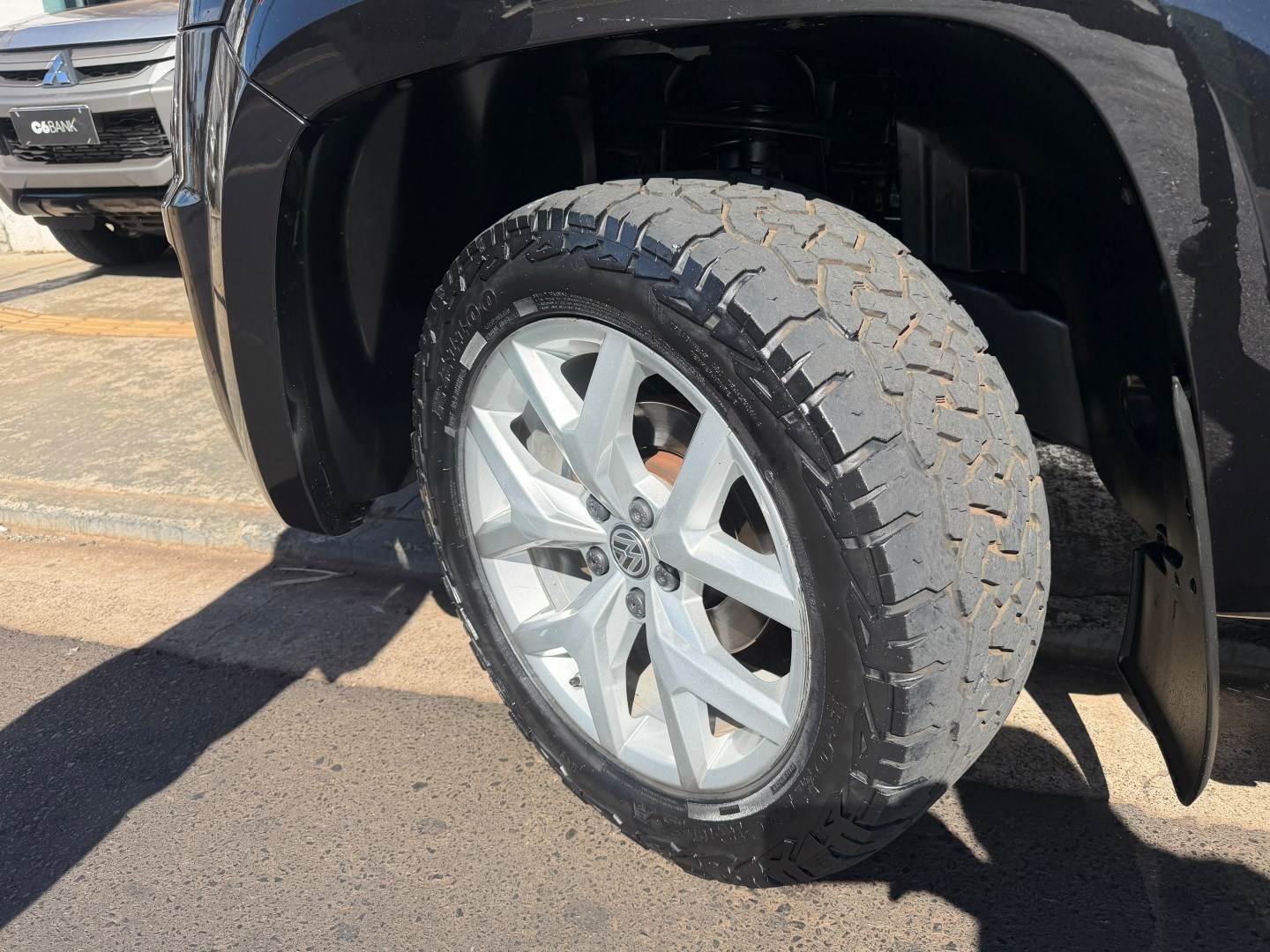 VOLKSWAGEN AMAROK2.0 HIGHLINE 4X4 CD 16V TURBO INTERCOOLER DIESEL 4P AUTOMÁTICO 2017
