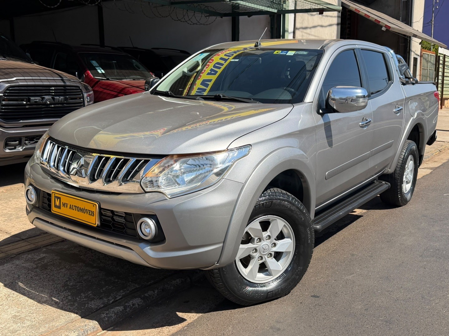MITSUBISHI L200 TRITON2.4 16V TURBO DIESEL SPORT HPE CD 4P 4X4 AUTOMÁTICO 2018
