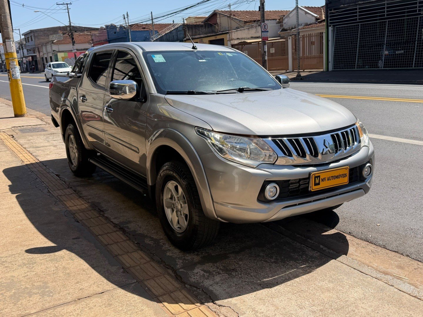 MITSUBISHI L200 TRITON2.4 16V TURBO DIESEL SPORT HPE CD 4P 4X4 AUTOMÁTICO 2018