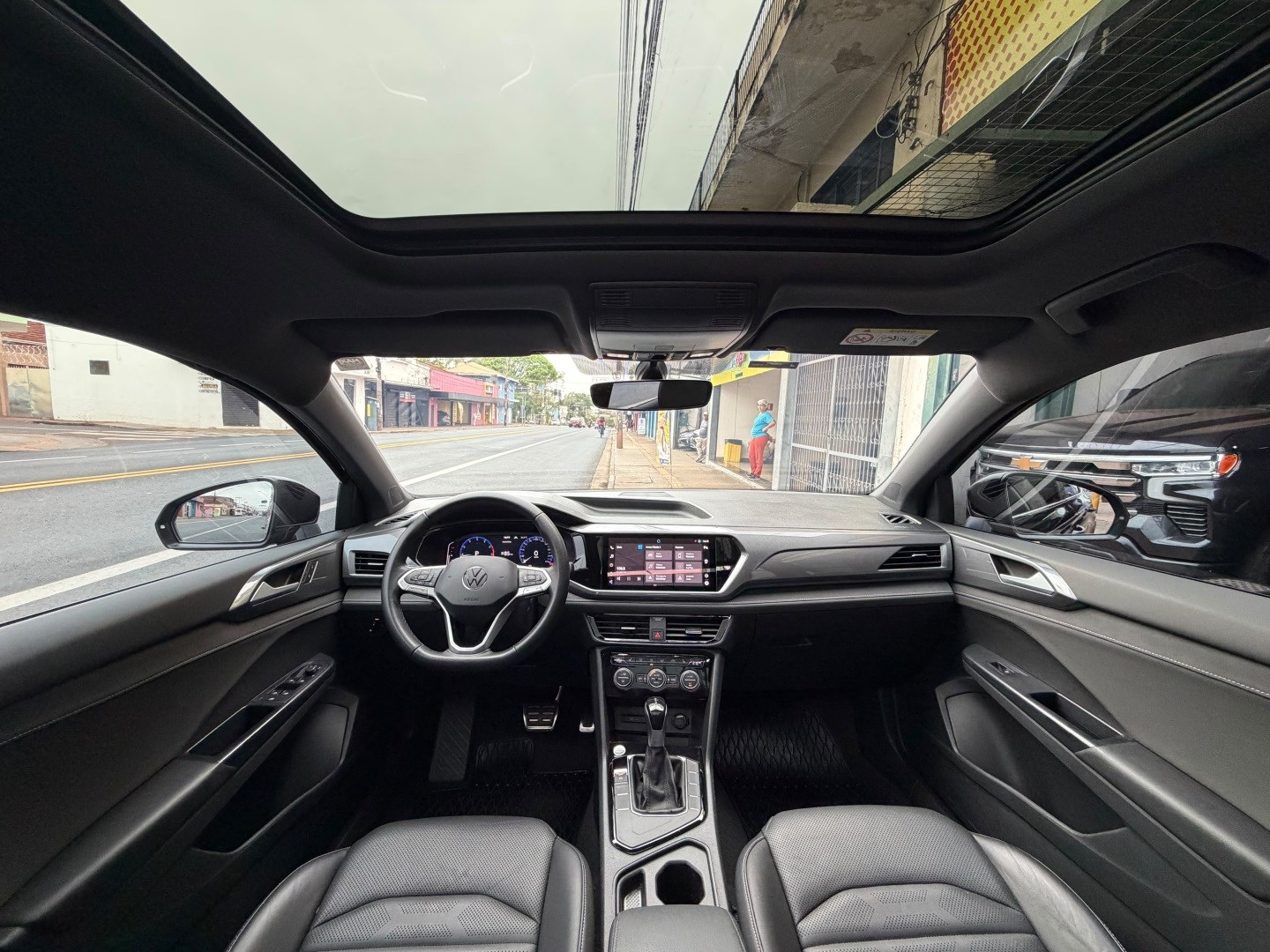 VOLKSWAGEN TAOS1.4 250 TSI TOTAL FLEX HIGHLINE AUTOMÁTICO 2022