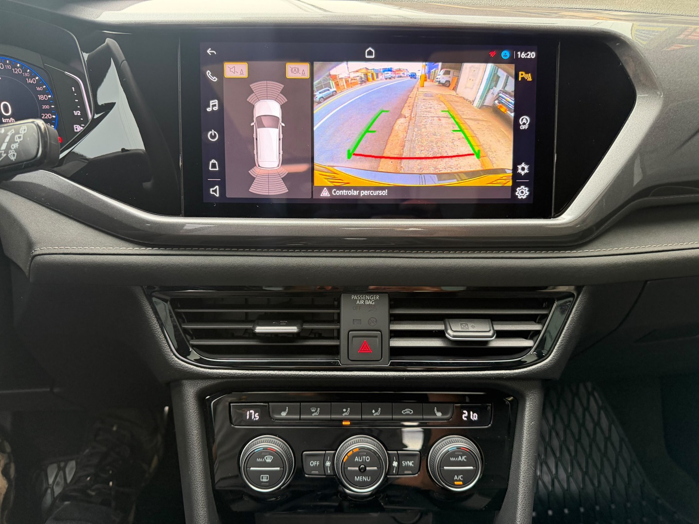 VOLKSWAGEN TAOS1.4 250 TSI TOTAL FLEX HIGHLINE AUTOMÁTICO 2022