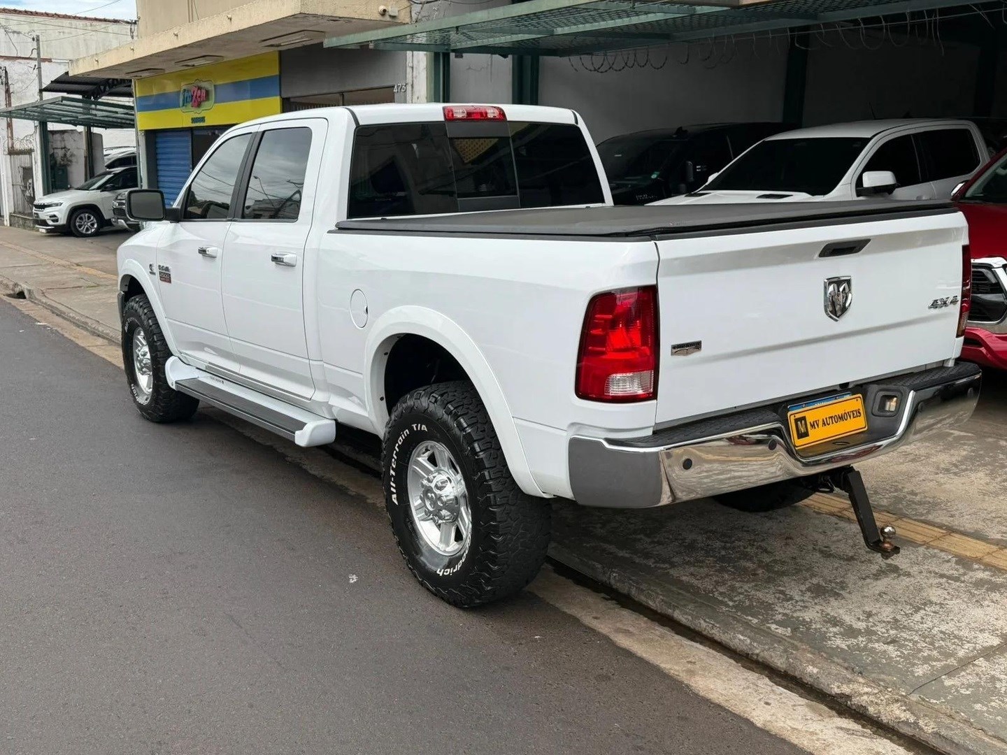 RAM 25006.7 LARAMIE 4X4 CD I6 TURBO DIESEL 4P AUTOMÁTICO 2012