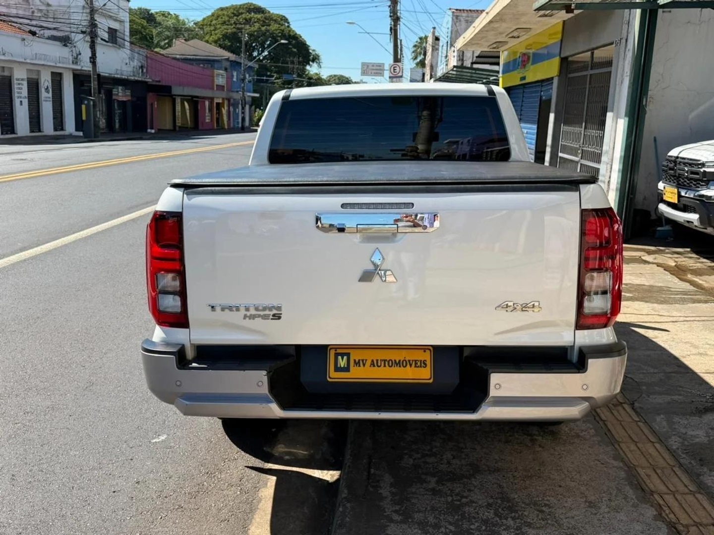 MITSUBISHI TRITON2.4 BITURBO DIESEL CD HPE-S 4X4 AUTOMÁTICO 2026