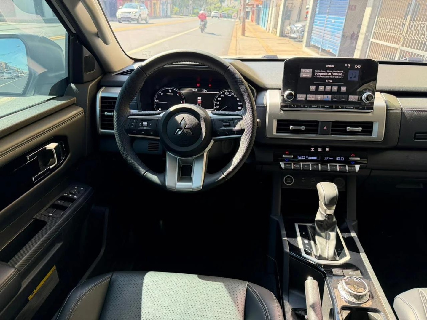 MITSUBISHI TRITON2.4 BITURBO DIESEL CD HPE-S 4X4 AUTOMÁTICO 2026