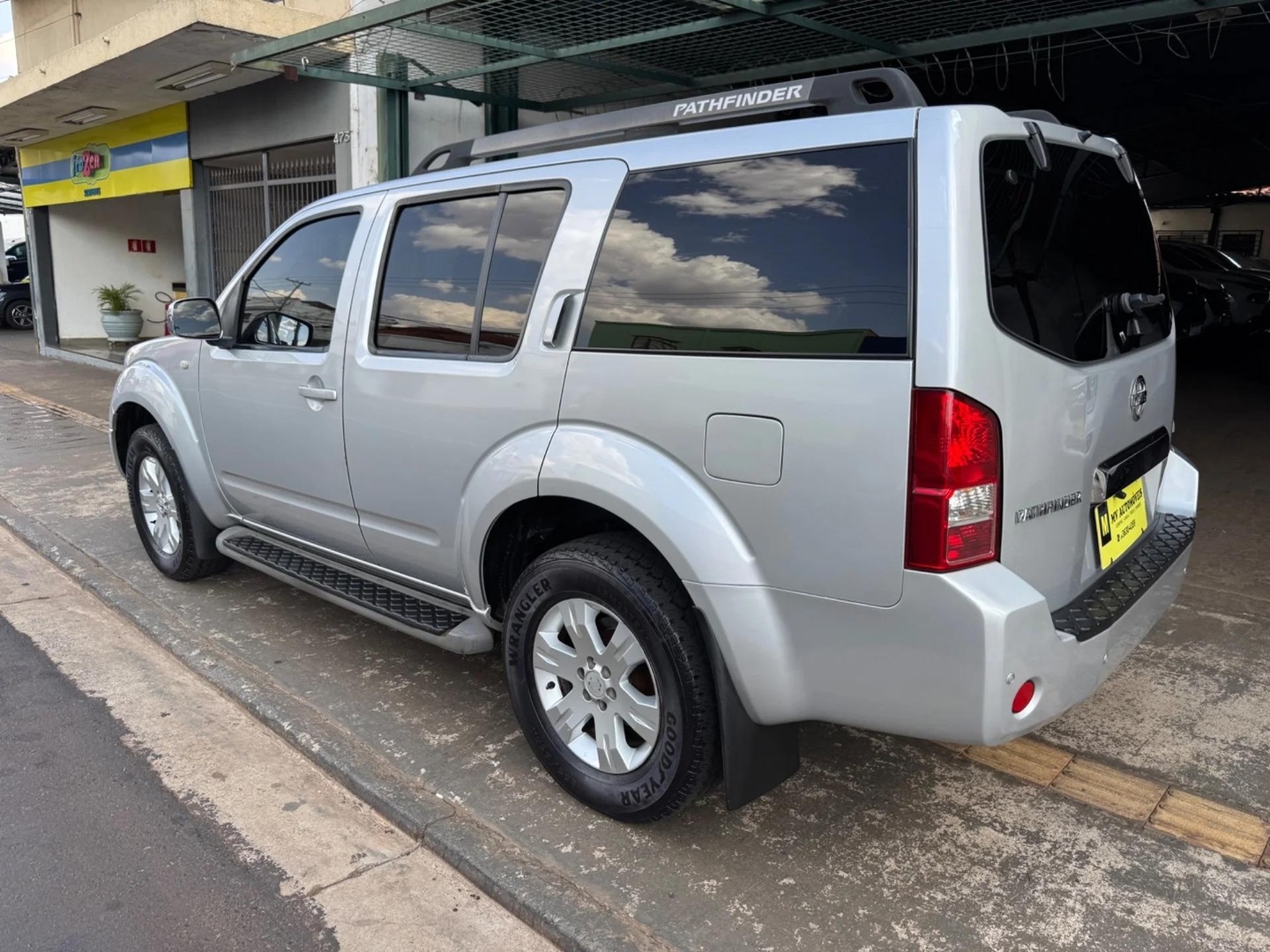 NISSAN PATHFINDER2.5 LE 4X4 TURBO INTERCOOLER DIESEL 4P AUTOMÁTICO 2007