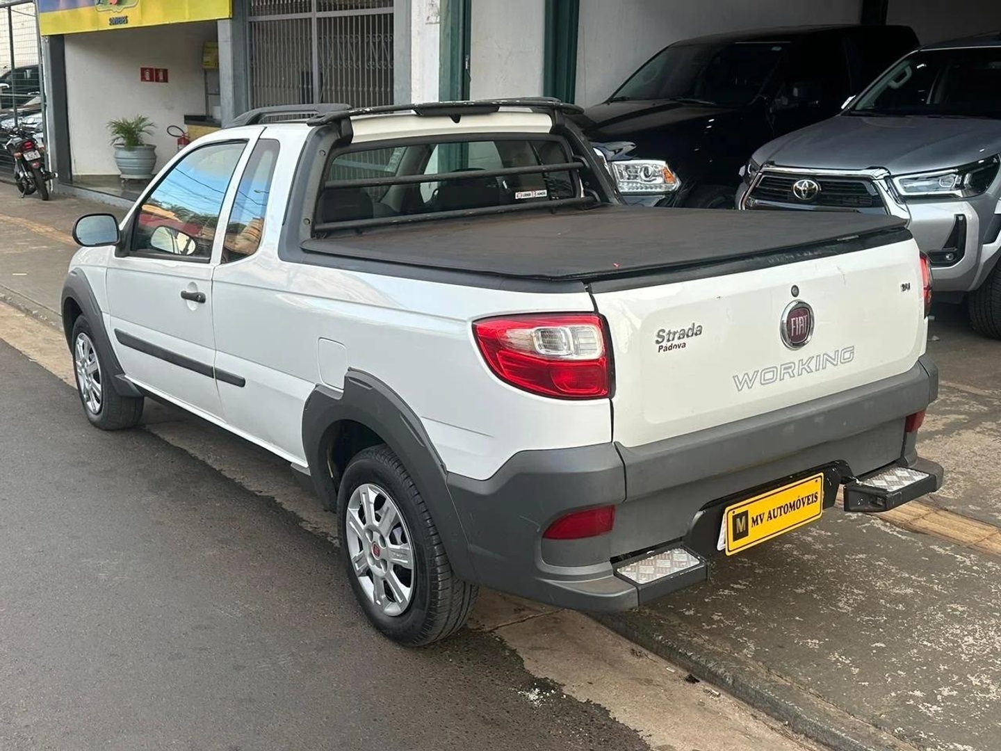 FIAT STRADA1.4 MPI WORKING CE 8V FLEX 2P MANUAL 2015