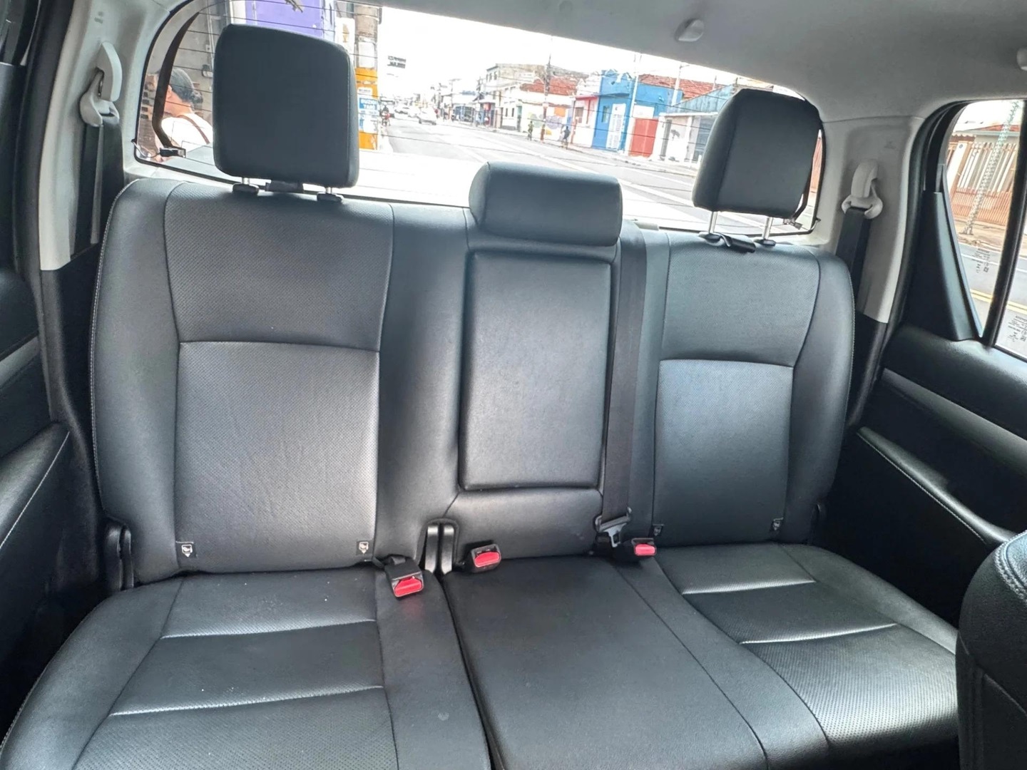 TOYOTA HILUX2.8 D-4D TURBO DIESEL CD SRX 4X4 AUTOMÁTICO 2021