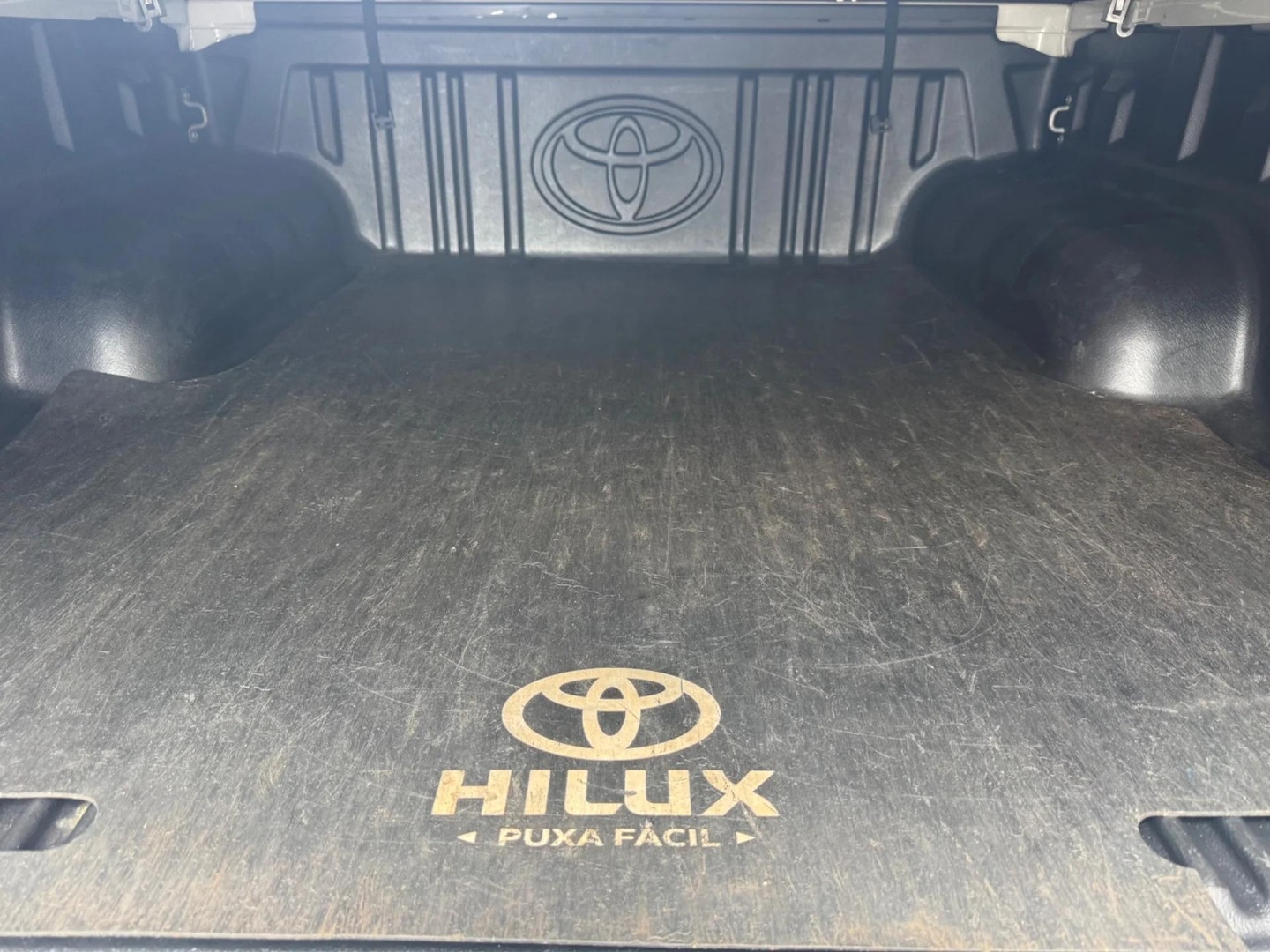TOYOTA HILUX2.8 D-4D TURBO DIESEL CD SRX 4X4 AUTOMÁTICO 2021