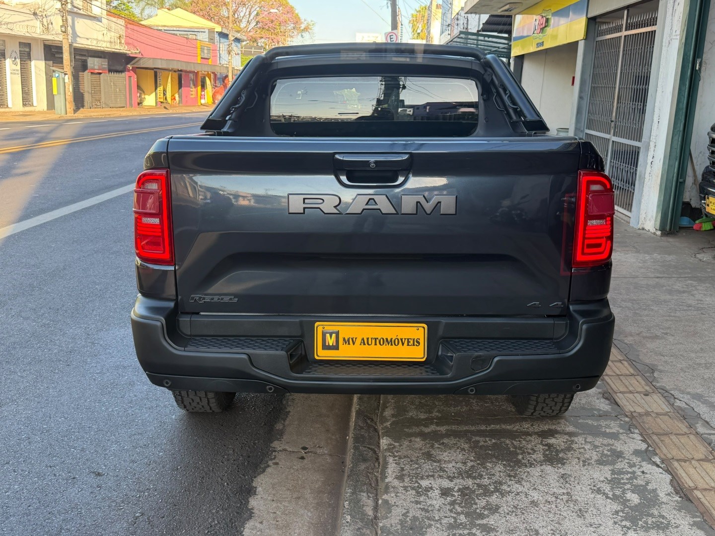 RAM RAMPAGE2.0 TURBO DIESEL REBEL 4X4 AUTOMÁTICO 2024