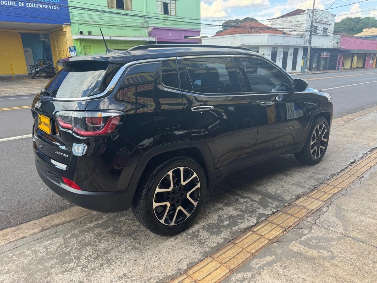 JEEP COMPASS2.0 16V FLEX LIMITED AUTOMÁTICO 2019