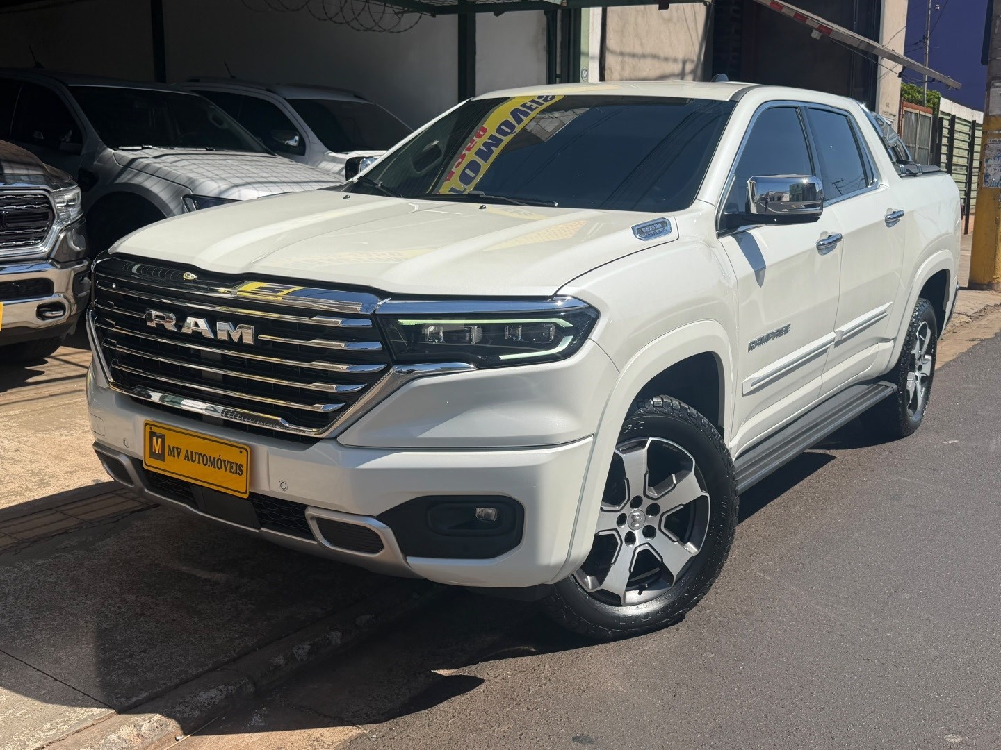 RAM RAMPAGE2.0 TURBO DIESEL LARAMIE 4X4 AUTOMÁTICO 2024