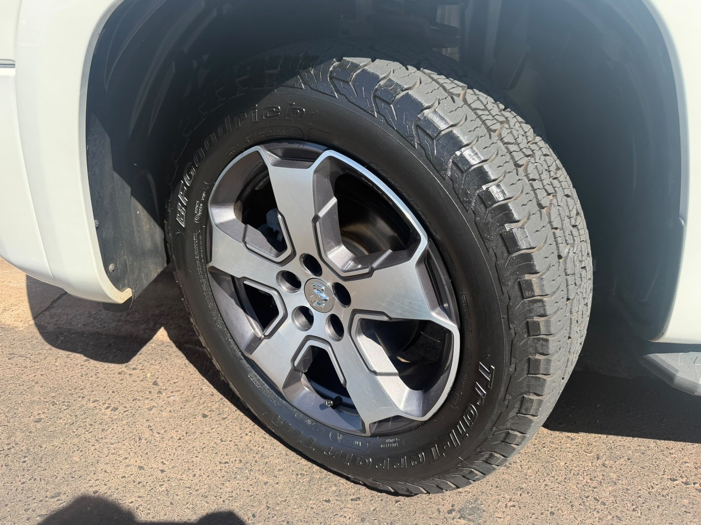 RAM RAMPAGE2.0 TURBO DIESEL LARAMIE 4X4 AUTOMÁTICO 2024