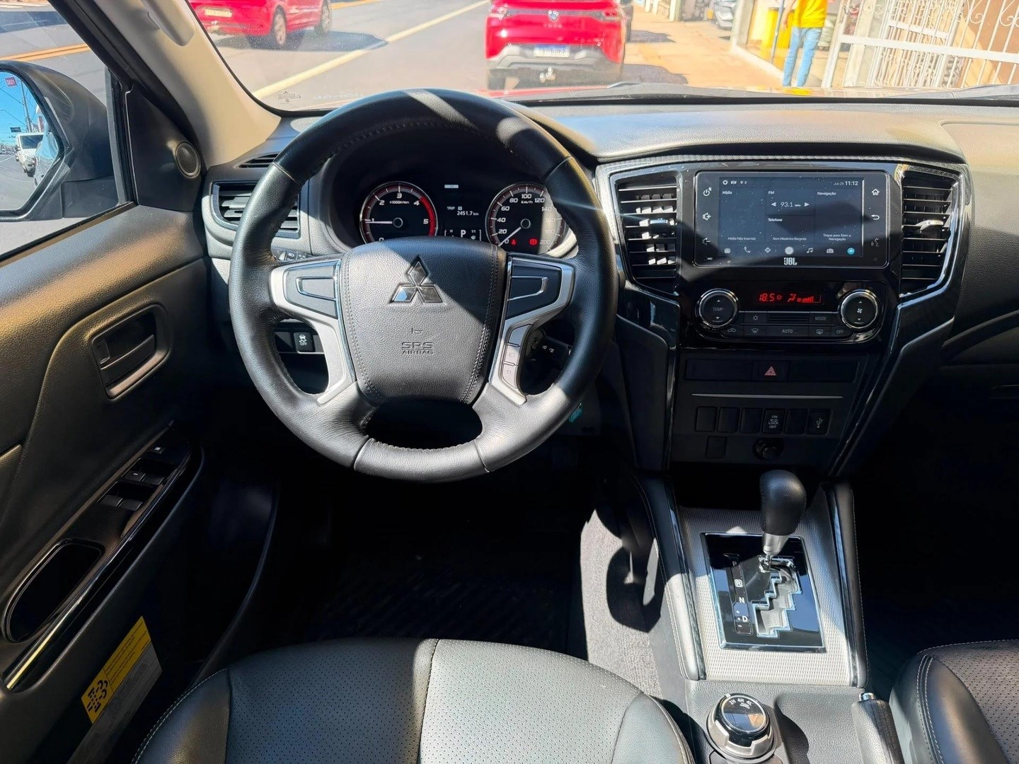 MITSUBISHI L200 TRITON2.4 16V TURBO DIESEL SPORT OUTDOOR PLUS CD 4P 4X4 AUTOMÁTICO 2025