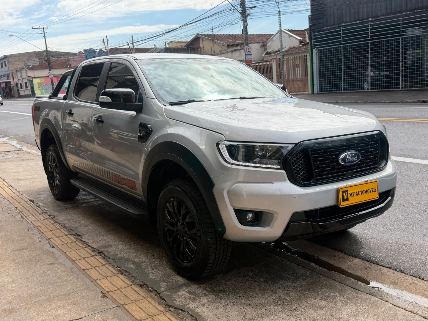 FORD RANGER3.2 FX4 4X4 CD 20V DIESEL 4P AUTOMÁTICO 2023