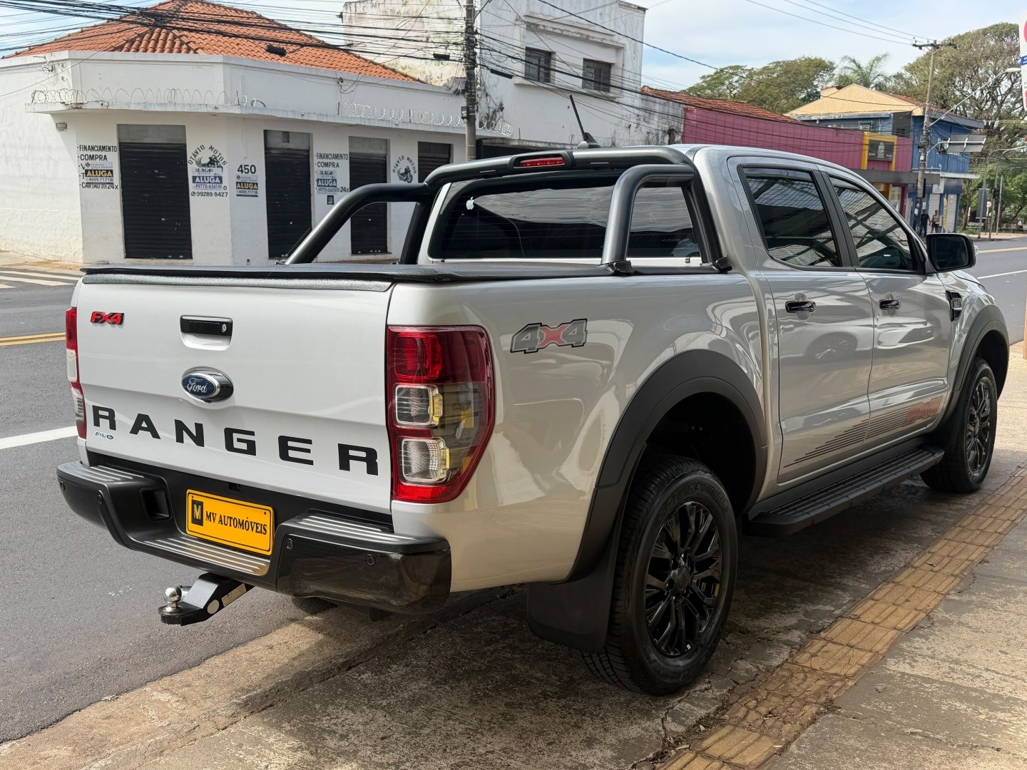 FORD RANGER3.2 FX4 4X4 CD 20V DIESEL 4P AUTOMÁTICO 2023