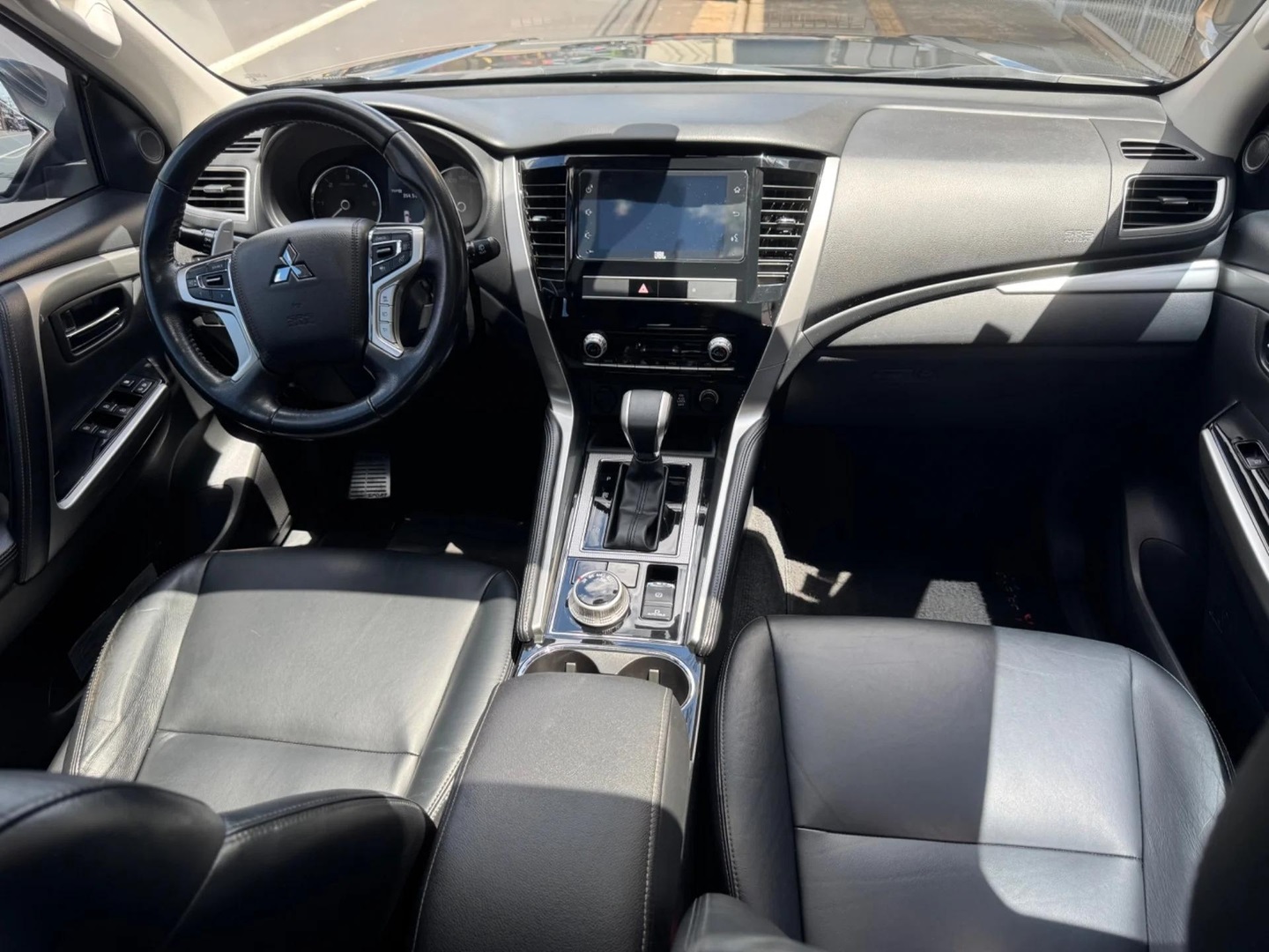 MITSUBISHI PAJERO SPORT2.4 16V MIVEC TURBO DIESEL HPE AWD AUTOMÁTICO 2022