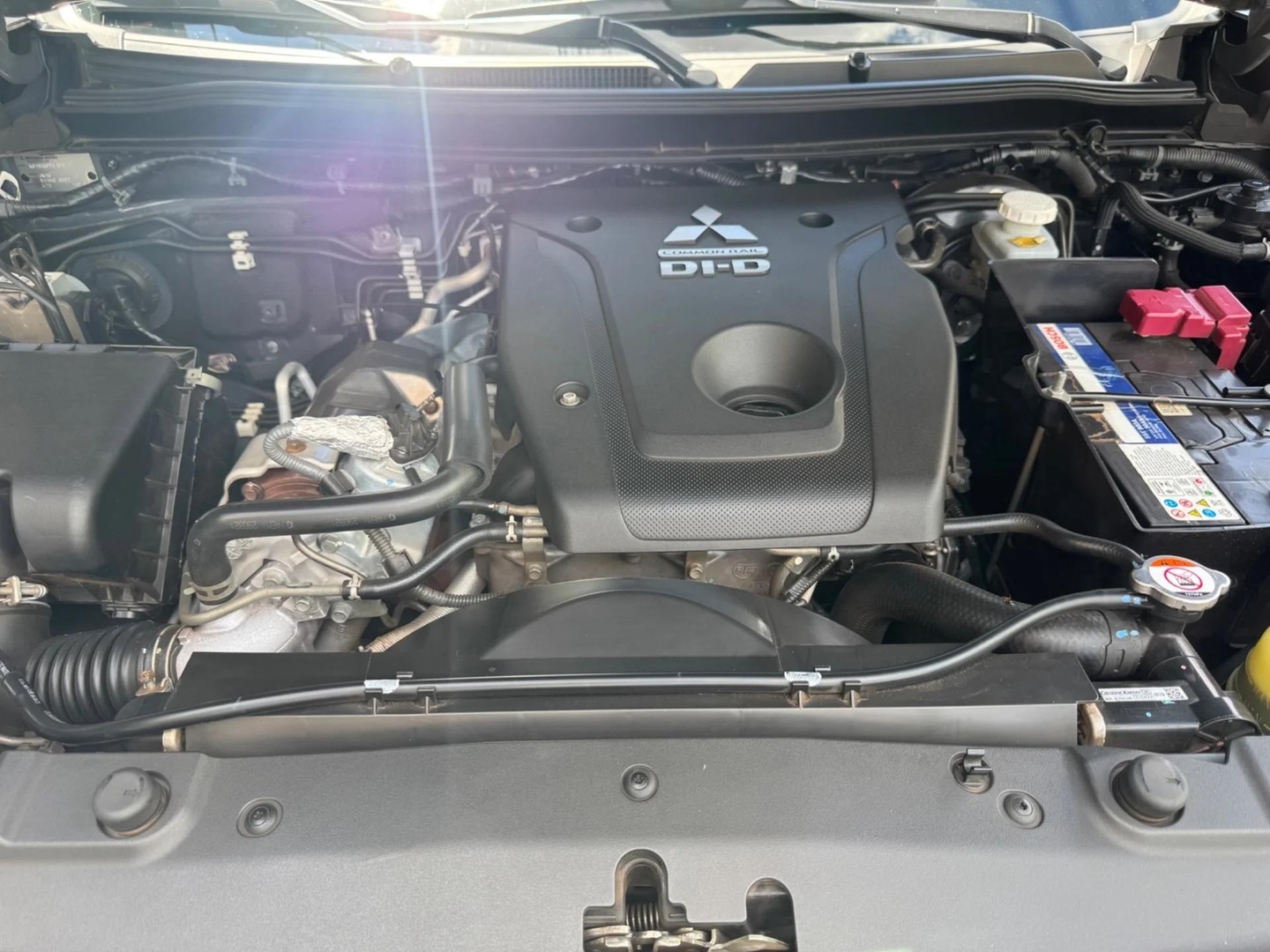 MITSUBISHI PAJERO SPORT2.4 16V MIVEC TURBO DIESEL HPE AWD AUTOMÁTICO 2022
