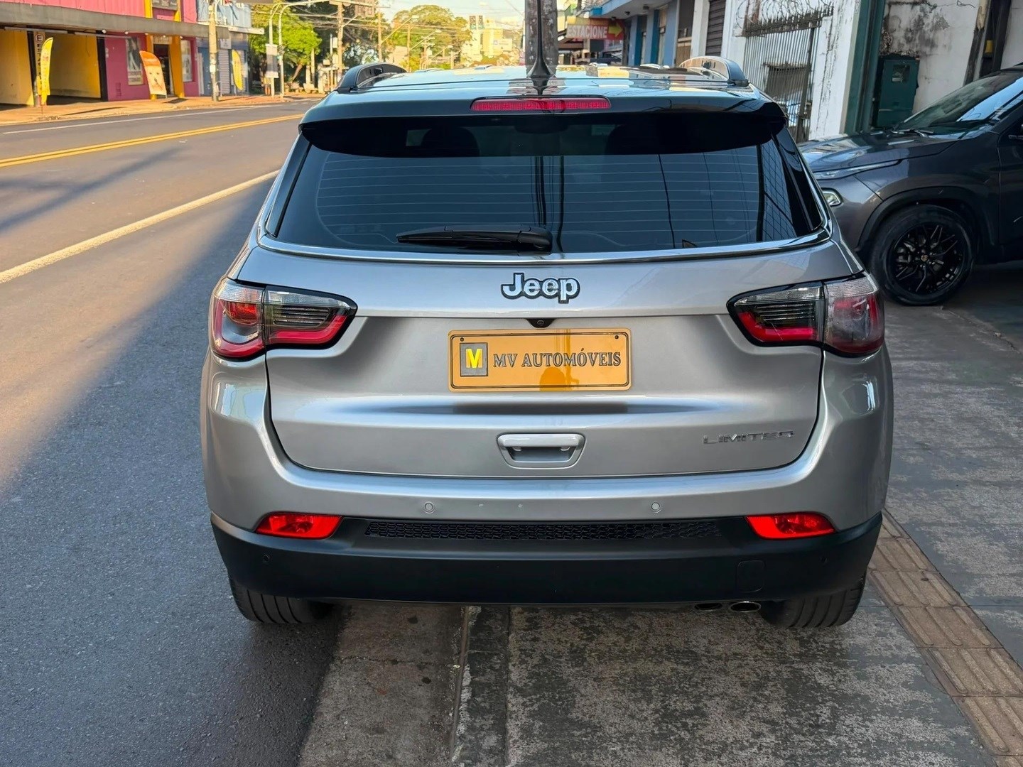 JEEP COMPASS2.0 16V FLEX LIMITED AUTOMÁTICO 2021