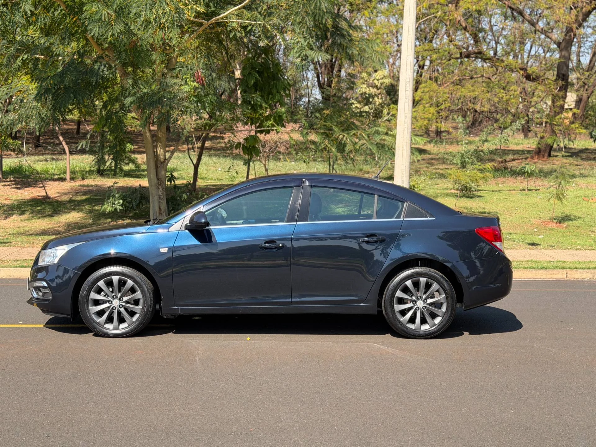 CHEVROLET CRUZE 1.8 LT 16V 2015
